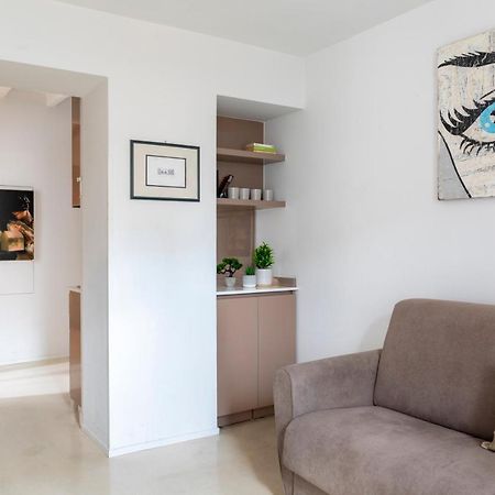 Vittoria Apartment Bdb Рим Екстериор снимка